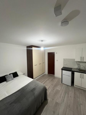 Goshawk Studio Apartments